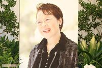 市原悦子さん “69歳で自転車デビュー” 秘話と、若いころから変わらぬ夫への愛