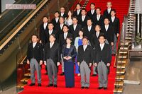 自民党・高市早苗内閣、驚異の“支持率80%超え”も『世論調査』はどこまで信用できる?　内部事情を徹底調査