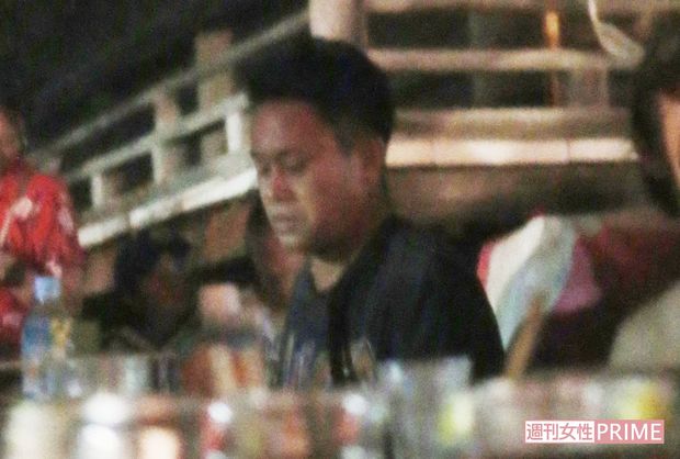 息子が騒ぐとパパらしく「アカン!」と注意していた宮川