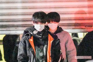 (左から)三宅健、有岡大貴