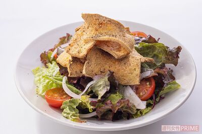 押し豆腐で揚げ豆腐のサラダ