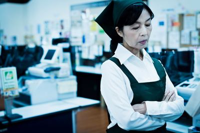 レジ袋有料化で被害10倍！「かごパク・万引き・メルカリ転売」急増する非常識な客