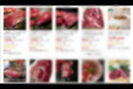 ネットのショッピングモールで鹿肉と検索すると、ペットフードを含め、多くの商品がヒットする。中には正規の食肉処理施設を経ていない“闇ルート”のものも