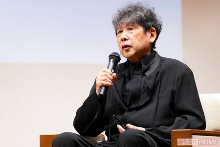 「横尾忠則　寒山百得」展報道発表会での横尾さん（撮影／矢島泰輔）