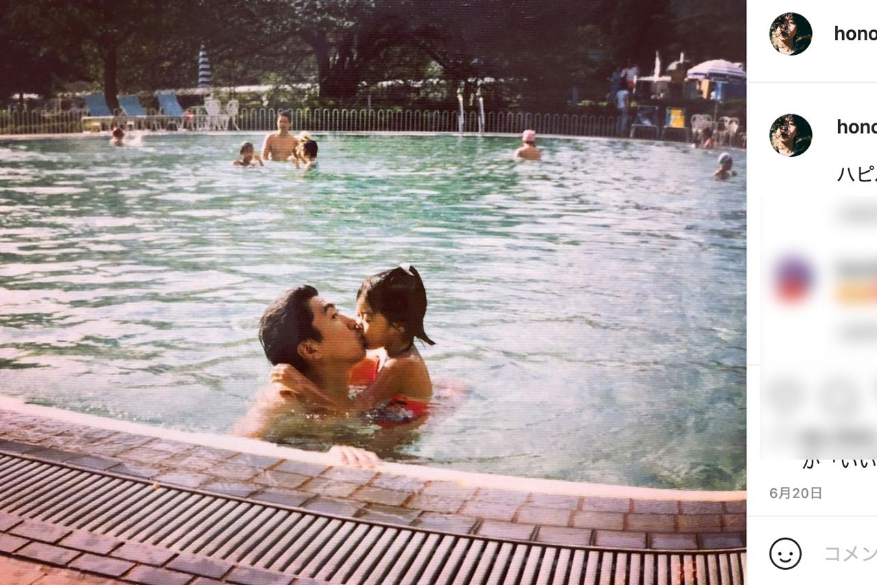 「父の日」に投稿した石橋との写真（石橋穂乃香インスタグラムより、編集部一部加工）