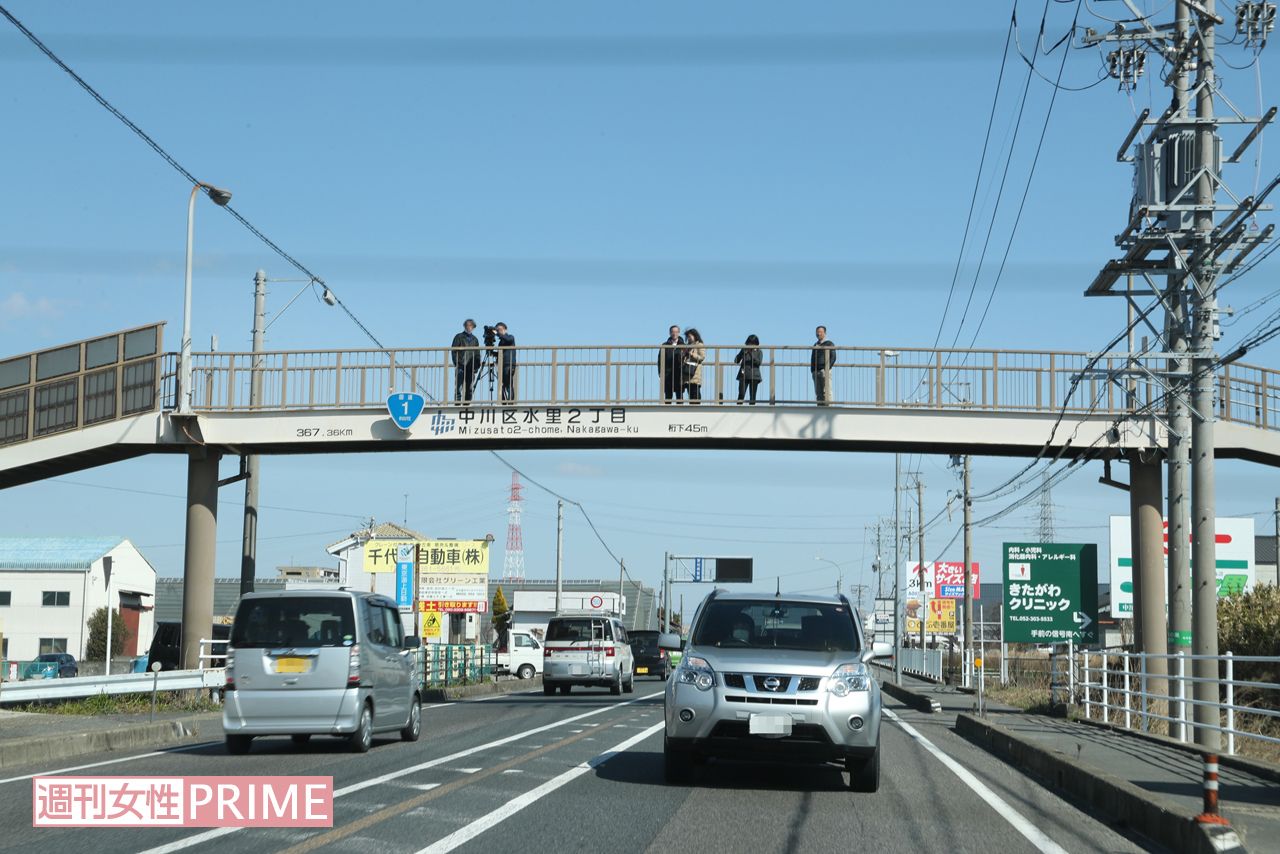 【11】番組スタッフは先回りして歩道橋で待機。走行中の様子はこのように撮影されていた！　撮影／斎藤周造