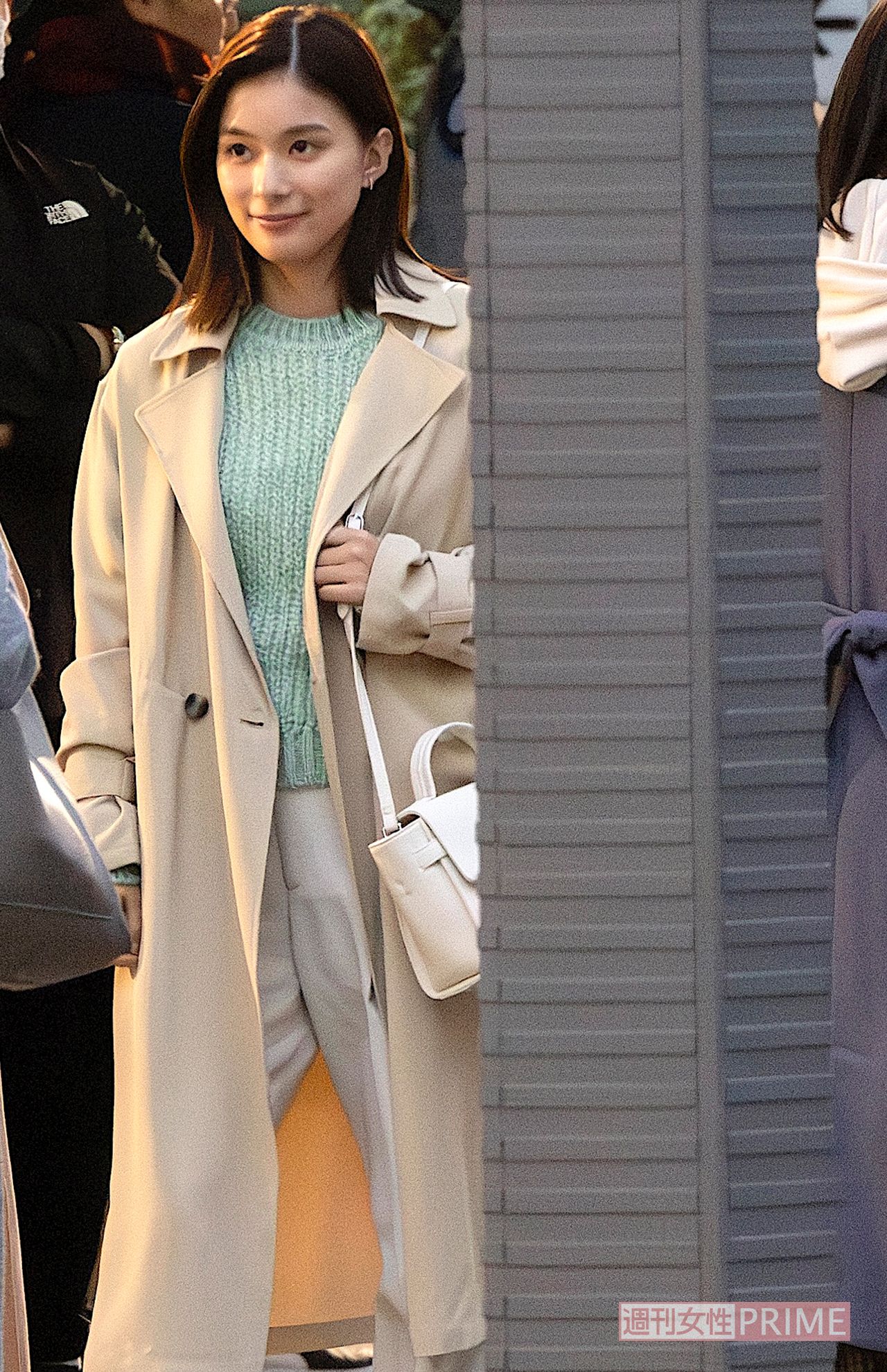 『マルエフ』のCM撮影を行う芳根京子