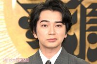 「老けたなぁ」「貫禄が出た」松本潤のリアルな近影にネットざわつき　「年相応な姿」は59歳の徳川家康を演…
