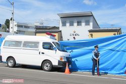 東仙台交番は、取材時にはブルーシートで覆われ交番内をうかがうことはできなかった