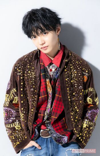 佐藤大樹　撮影／矢島泰輔ヘアメイク／大木利保、藤原さよ（CONTINUE）スタイリスト／MikiToyokawa