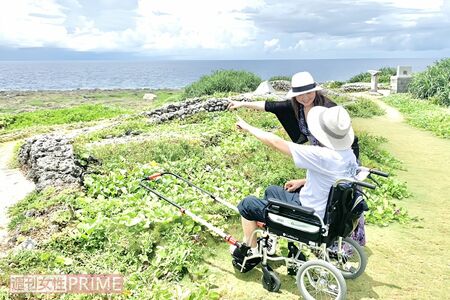 2人目の夫が余命宣告されてから3回訪れた沖縄は、思い出の場所。「若くても病気になる可能性はある。だからこそ健康なうちに人生会議をして、生き方について家族と気軽に話してほしいです」