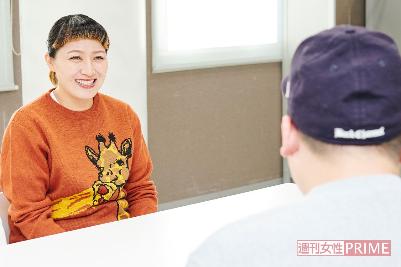 対談する丸山桂里奈と澤井直人