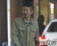 森田剛、”恋人”とのお散歩デートをキャッチ「ずっと笑顔だった」