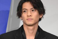 平野紫耀がインスタで着用しただけで…20万円超え『ルイ・ヴィトン』商品が続々売り切れ　ファン爆買い“平…