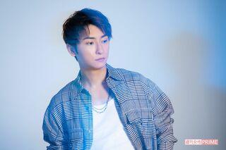 與真司郎（AAA）撮影／矢島泰輔