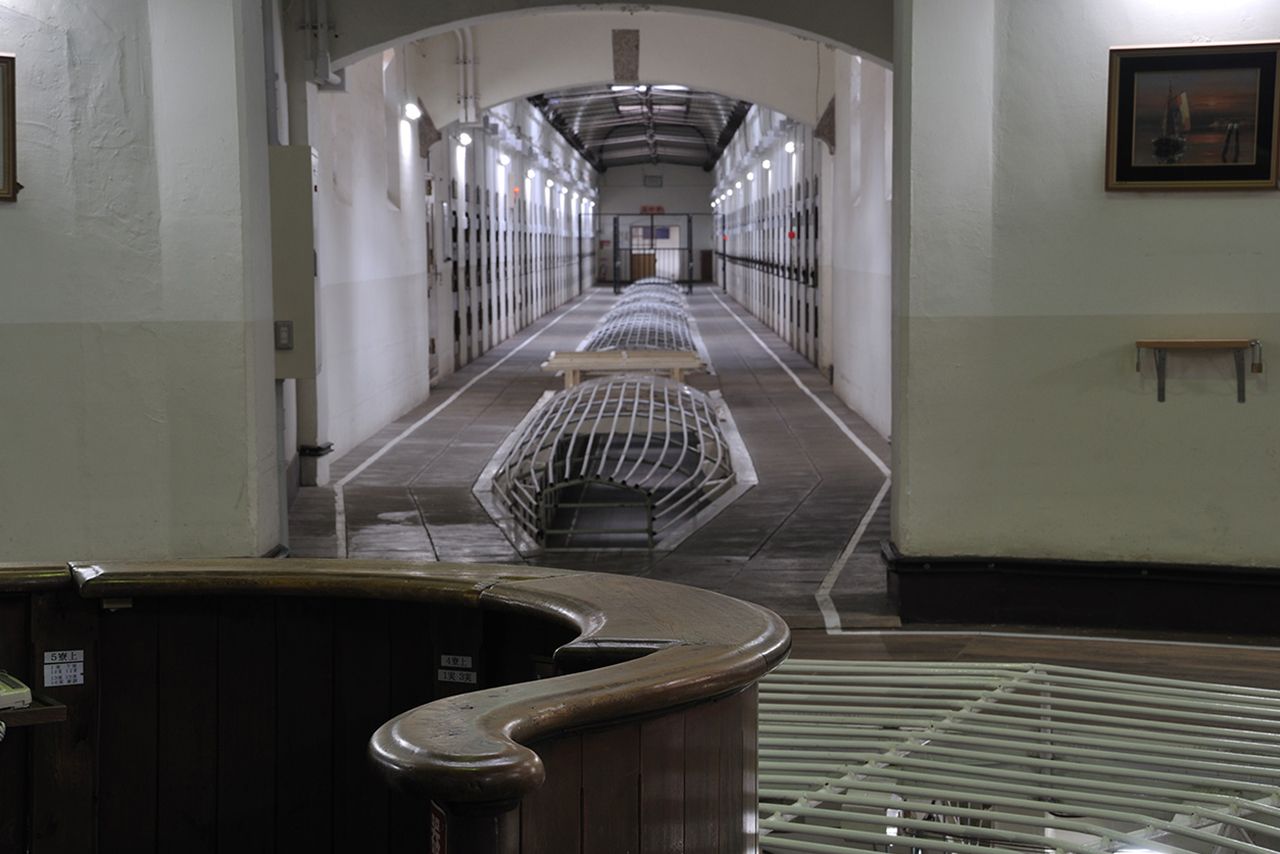 『写真集　美しい刑務所　明治の名煉瓦建築奈良少年刑務所』（西日本出版社）より