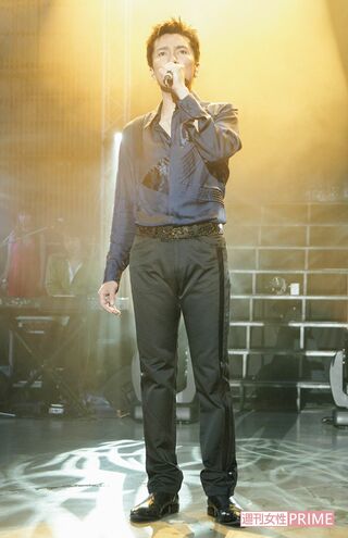 2006年、日比谷野外音楽堂などでデビュー35周年記念ツアー 　撮影／週刊女性写真班