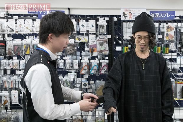 わちゅ～くん、はじめてのスタンガン体験！