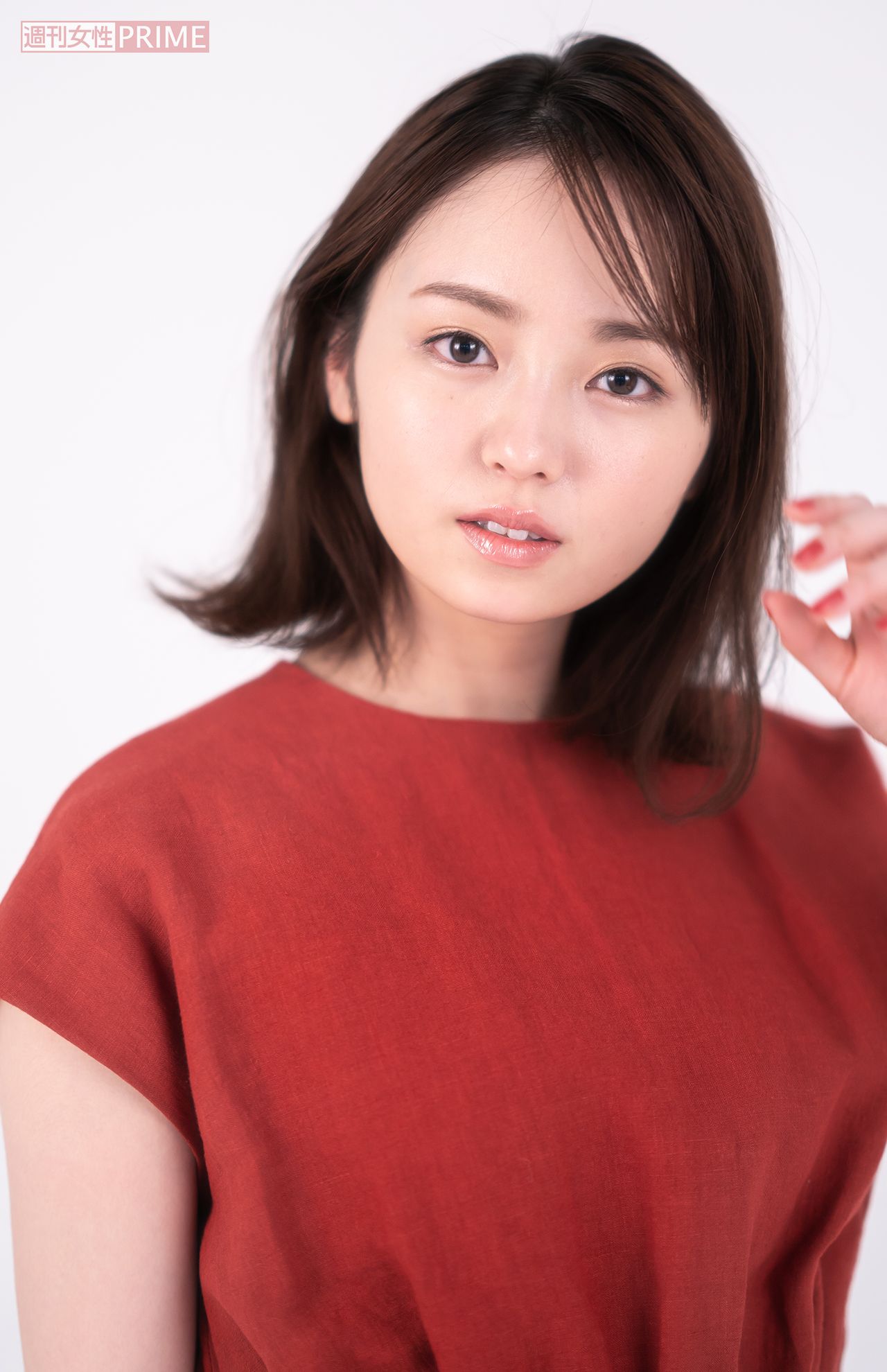 憂いある瞳で見つめるずーみん　撮影／佐藤靖彦