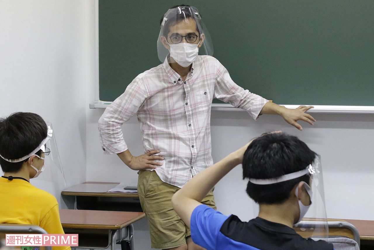 『いもいも』主宰　栄光学園数学科講師　井本陽久さん　撮影／近藤陽介