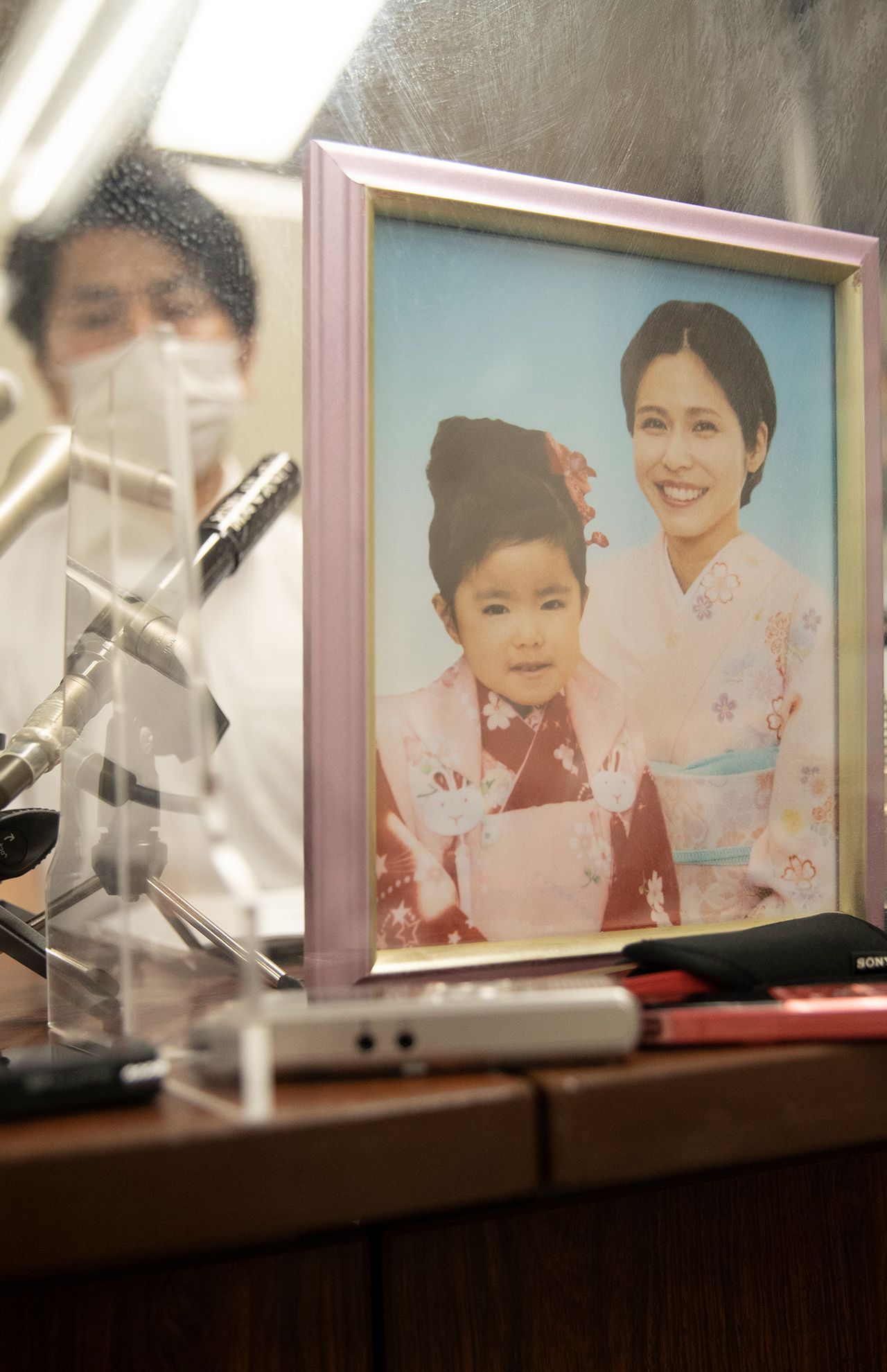 事故で亡くなった松永さんの妻・真菜さんと娘の莉子ちゃん