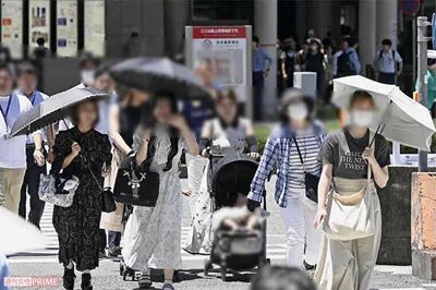 悪質な“日傘当たり屋”被害が急増中！連絡先交換後に「あなたの写真を送って」恐怖のメッセージ、金銭要求…