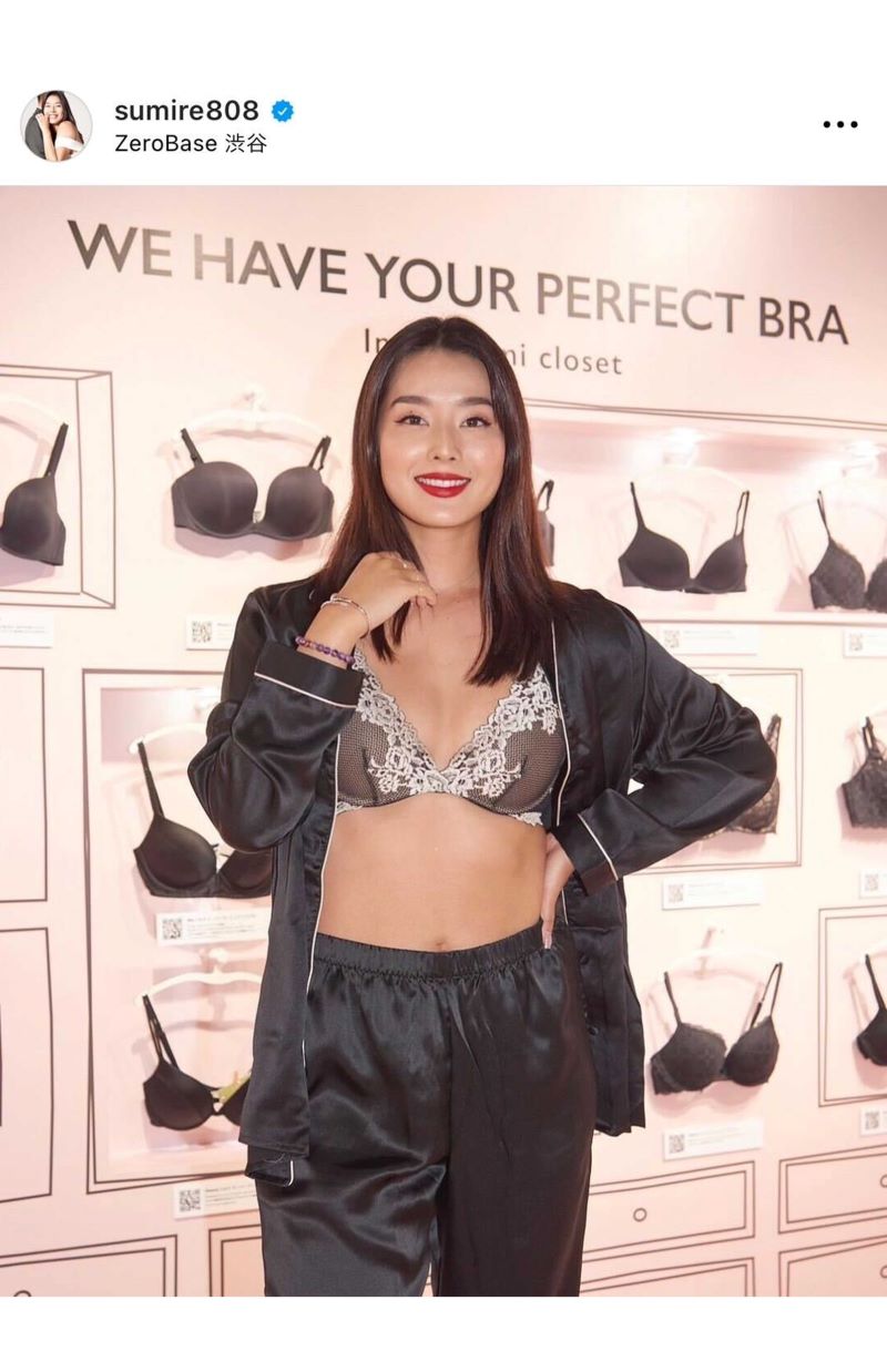 下着ブランドのイベントに出席したすみれ（本人インスタグラムより）