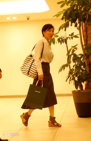 '19年ドラマ『スパイラル〜町工場の奇跡〜』の打ち上げに参加した真矢みき