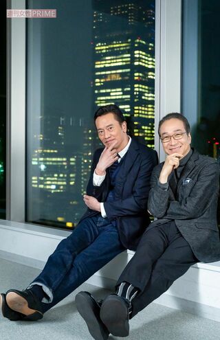 左から遠藤憲一、小日向文世（撮影／佐藤靖彦）