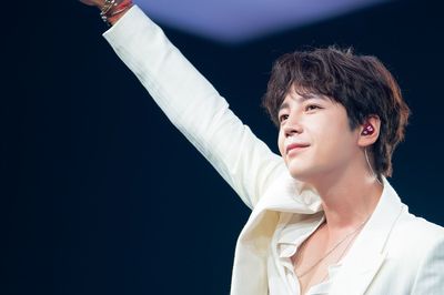 チャン・グンソク、除隊後初のファンミーティング！2年ぶりのマイクに「すごく緊張」