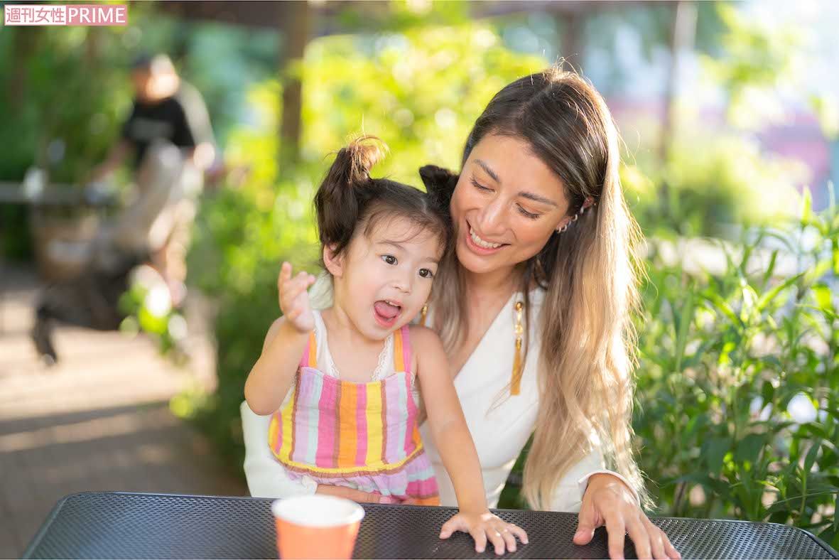 '22年に35歳で娘を出産し、現在は1児の母になったマリエ