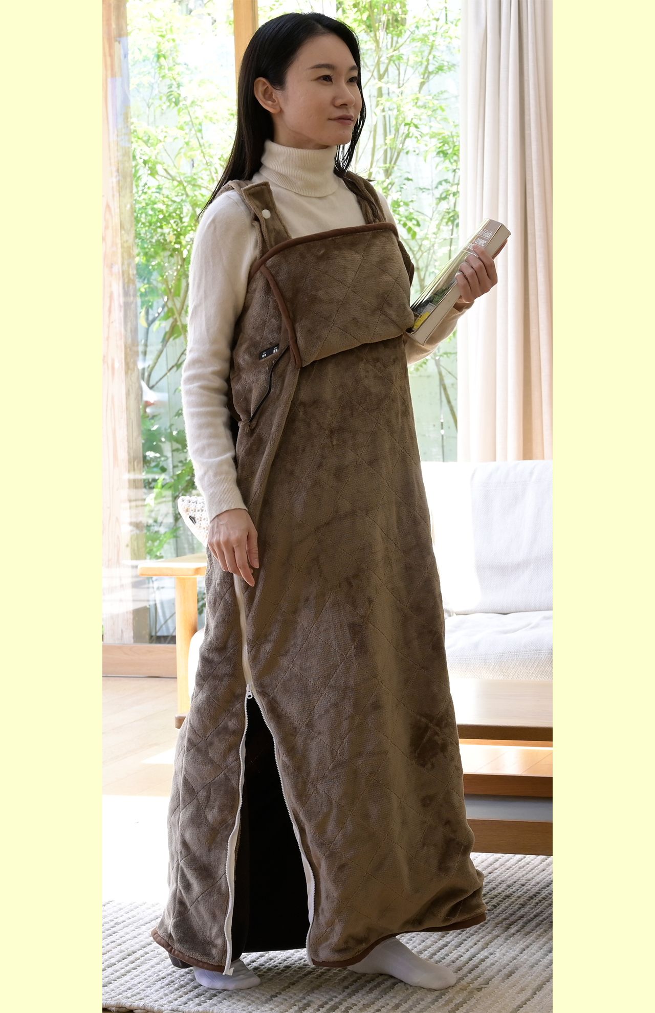 山善「どこでも電気着る毛布 くるみケット」