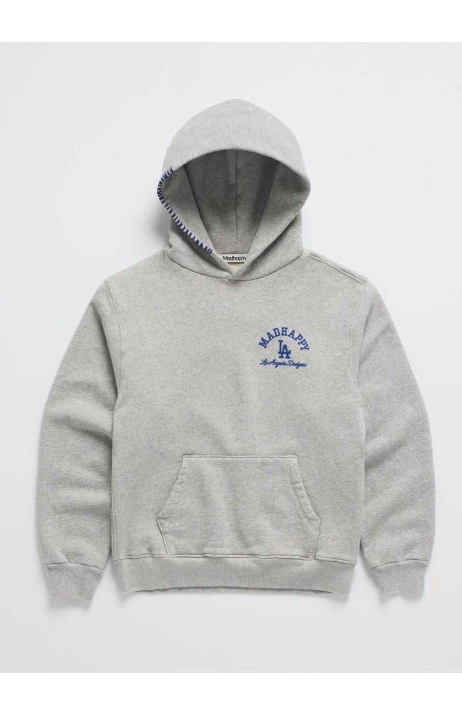 真美子夫人が着用したMadhappyとドジャースのコラボフーディー（公式サイトより）※現在は消去済み