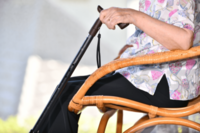 【老人ホームのヤバすぎる事件簿】90歳の男性利用者が80歳女性職員にセクハラ、入居者同士の性交渉、畑の広…