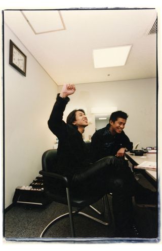 1998年にリリースしたF-BLOODの2ndシングル『SHOOTING STAR』ビデオ撮影現場に潜入　撮影／三浦麻旅子　写真協力／エムオン・エンタテインメント