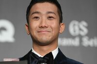 『香水』が大ヒットしたシンガーソングライター・瑛人、小規模ライブに逆戻り「全席アリーナかよ！」地方で…