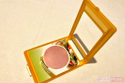 ハム＆ベーコンキーパー／110円（税込）これに挟めば冷蔵庫の収納スペースの節約にもなる