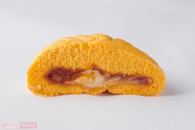 【ピザまん】第3位　ローソン　とろ～りチーズとトマトのピザまん／149円　撮影／山田智絵
