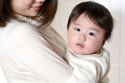 ＜安倍政権の子ども政策＞待機児童ゼロには程遠く、いまだ「7人に1人が貧困」