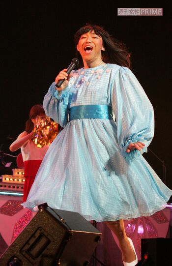 モノマネを披露するコロッケ