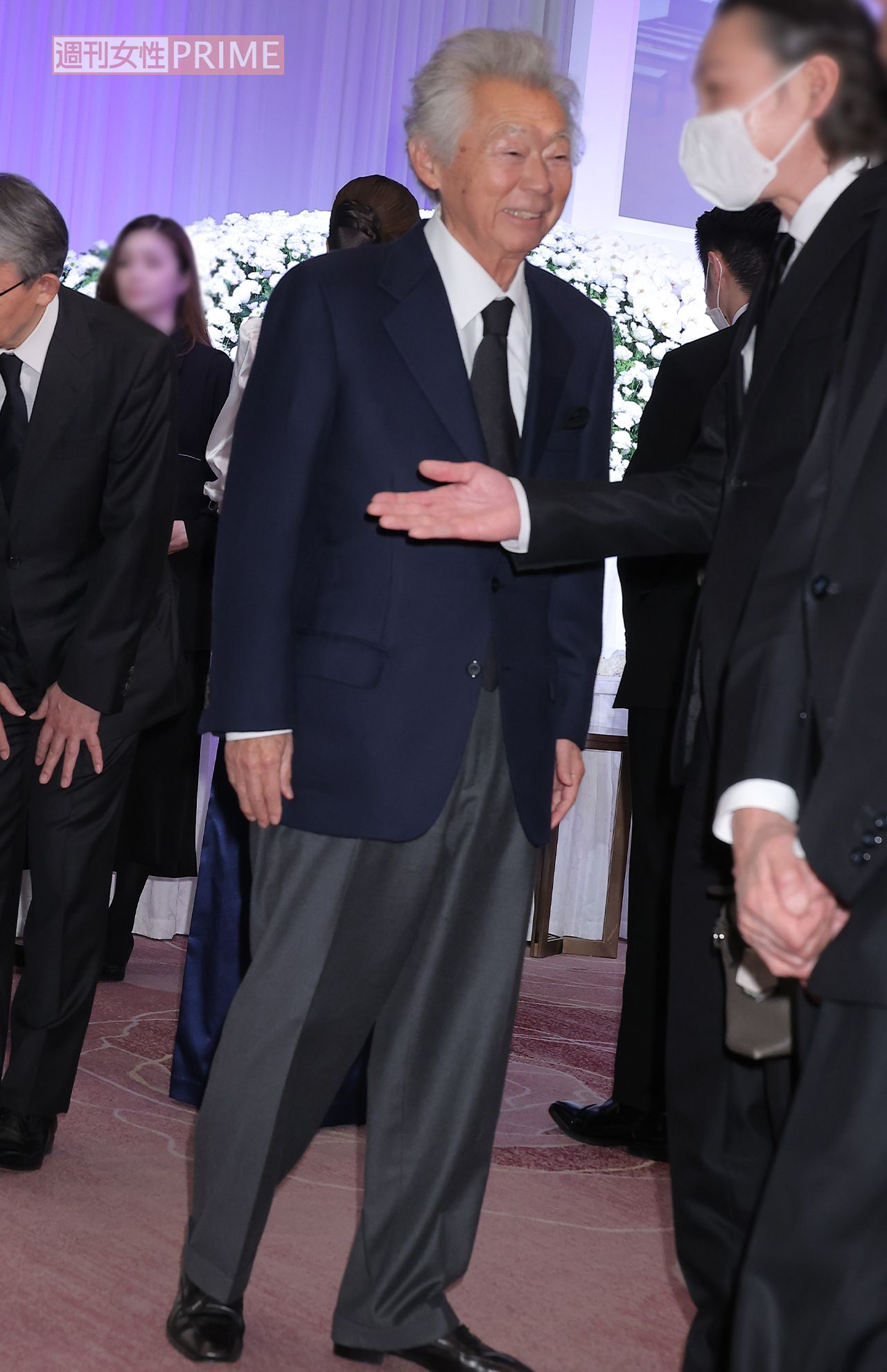 2024年3月18日の「伊集院さんお別れ会」に参列したみのもんた。時折、笑顔も浮かべて