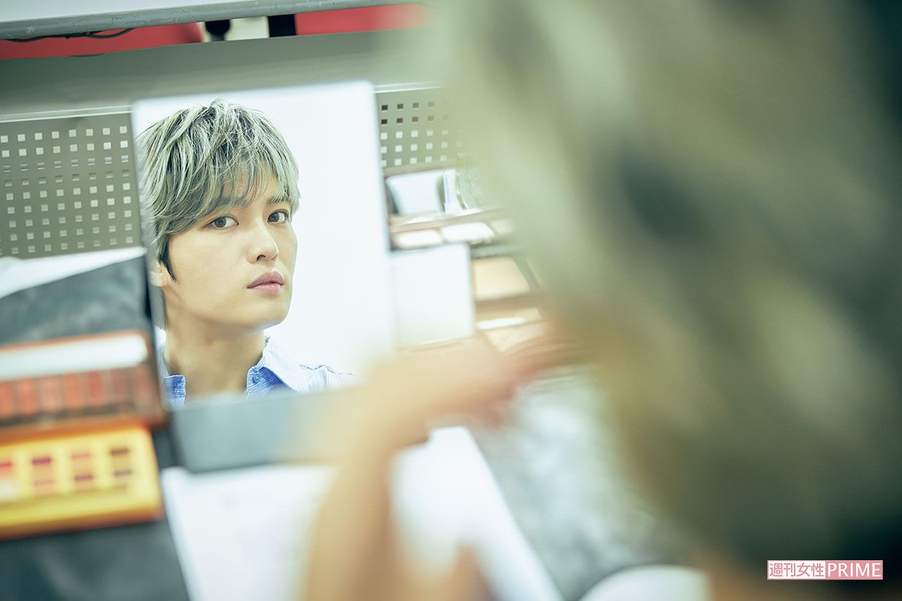 ジェジュン、『スッキリ』出演前のメイク姿。本日も完璧なビジュアルです！　撮影／廣瀬靖士