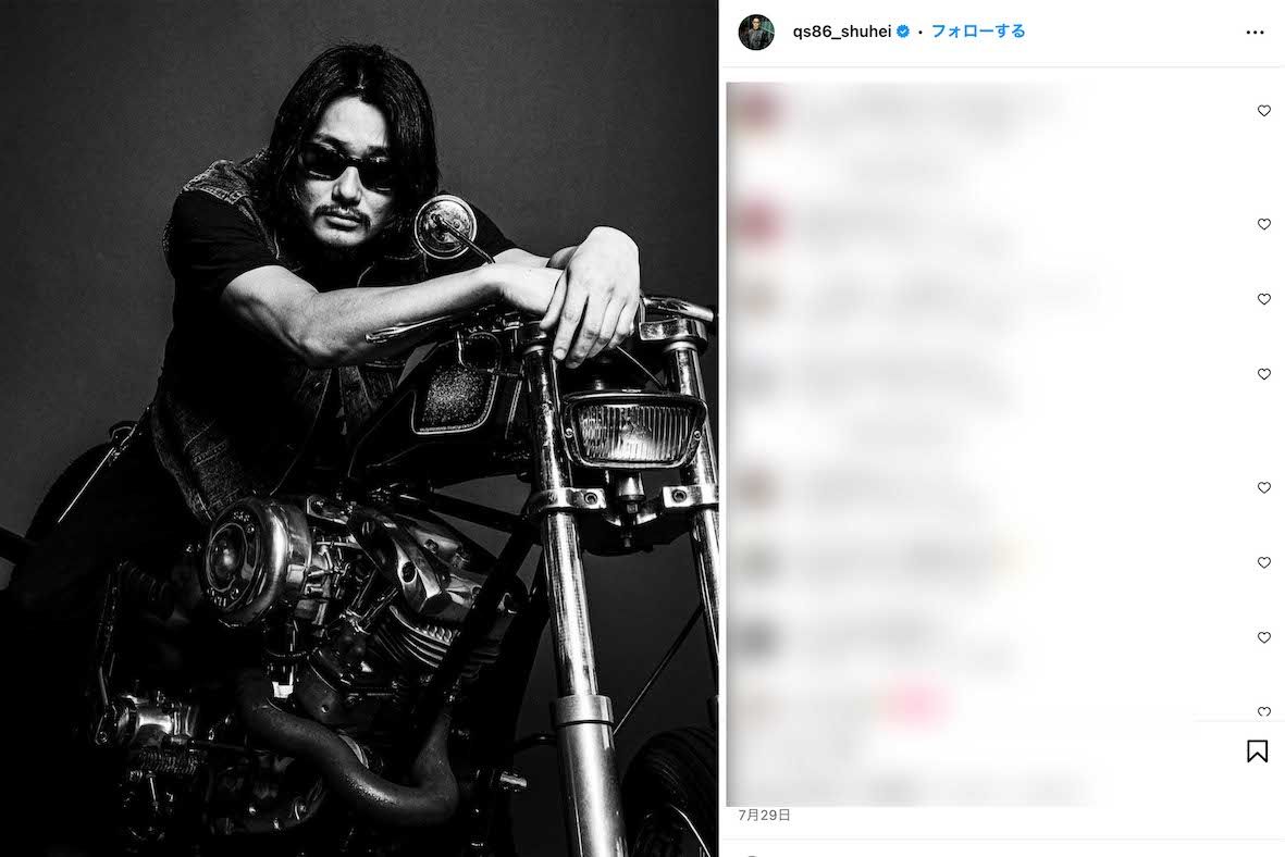 自身のインスタグラムで以前から“ロン毛ショット”を公開している野村周平