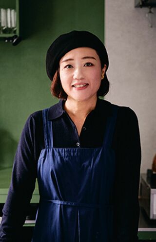 橋本彩子さん●料理家・栄養士。「FOODLETTER」主宰。食品メーカーを経て、ケータリングユニットに参加。独立後はル・コルドンブルーでフランス料理を学ぶ。現在は料理教室、プライベートレストランなど、多方面で活動中。