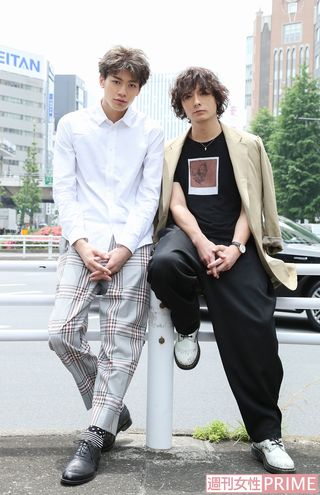 東啓介、藤田玲　撮影／森田晃博