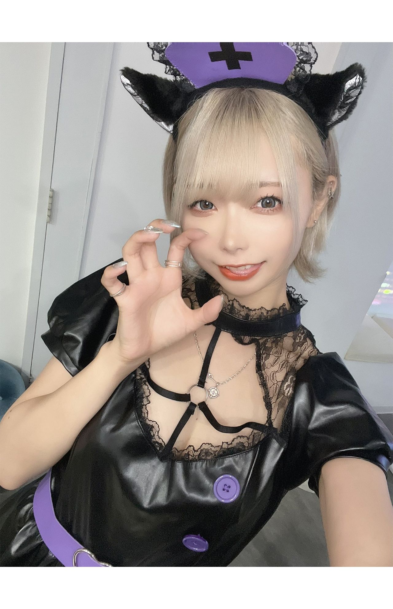 人気コスプレイヤーのコスプレ姿（SNSより）