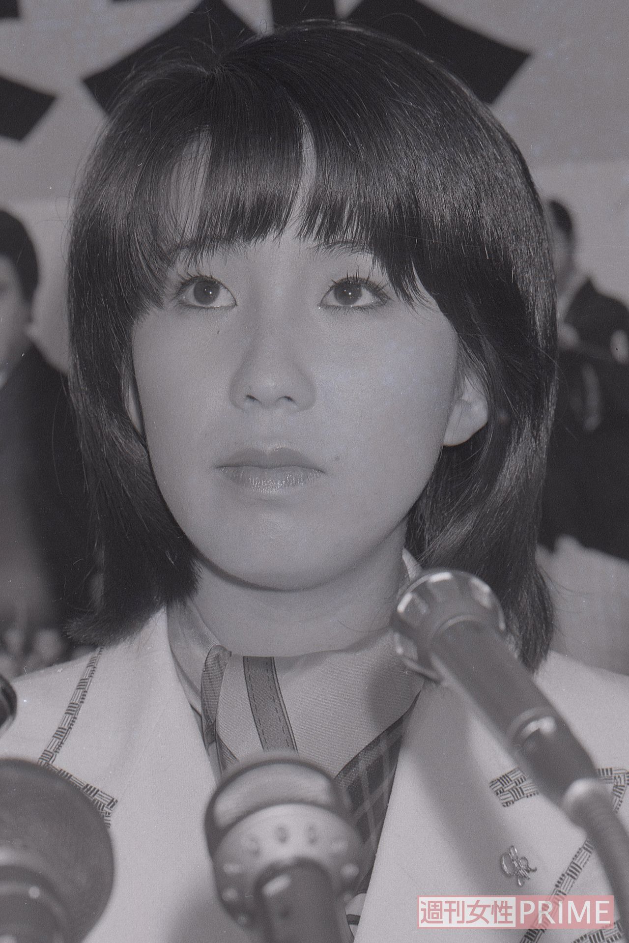 若いころからスキャンダルを週刊誌に報じられることも多かった仁支川