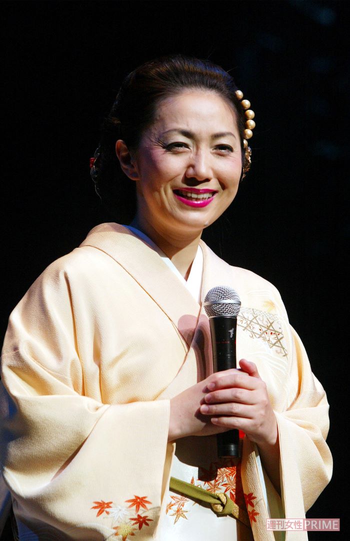 『天城越え』『津軽海峡・冬景色』を年ごとに交互に披露している石川さゆり