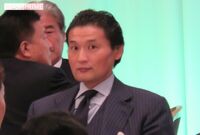 貴乃花親方の不可解なファッションに「マフィアにしか見えない」