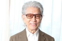 五木寛之さんの人気エッセイ『生きるヒント』が今も読み継がれる秘密